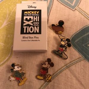 Mickey Mouse Training Pins